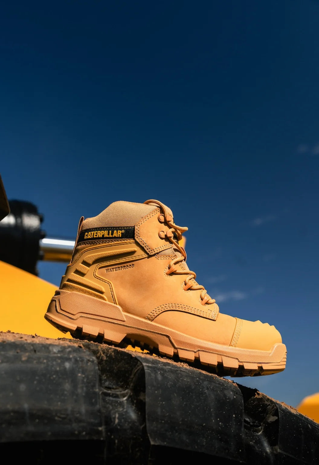 CAT P727059 Striver XL 6" AUS Boot - Honey